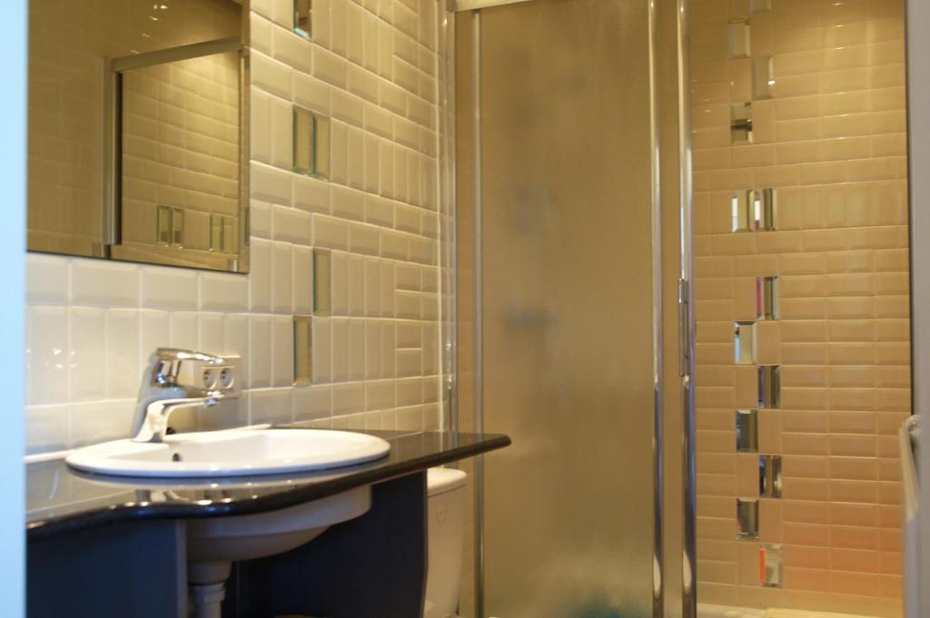 Hotel Het Wethuys Watou ภายนอก รูปภาพ